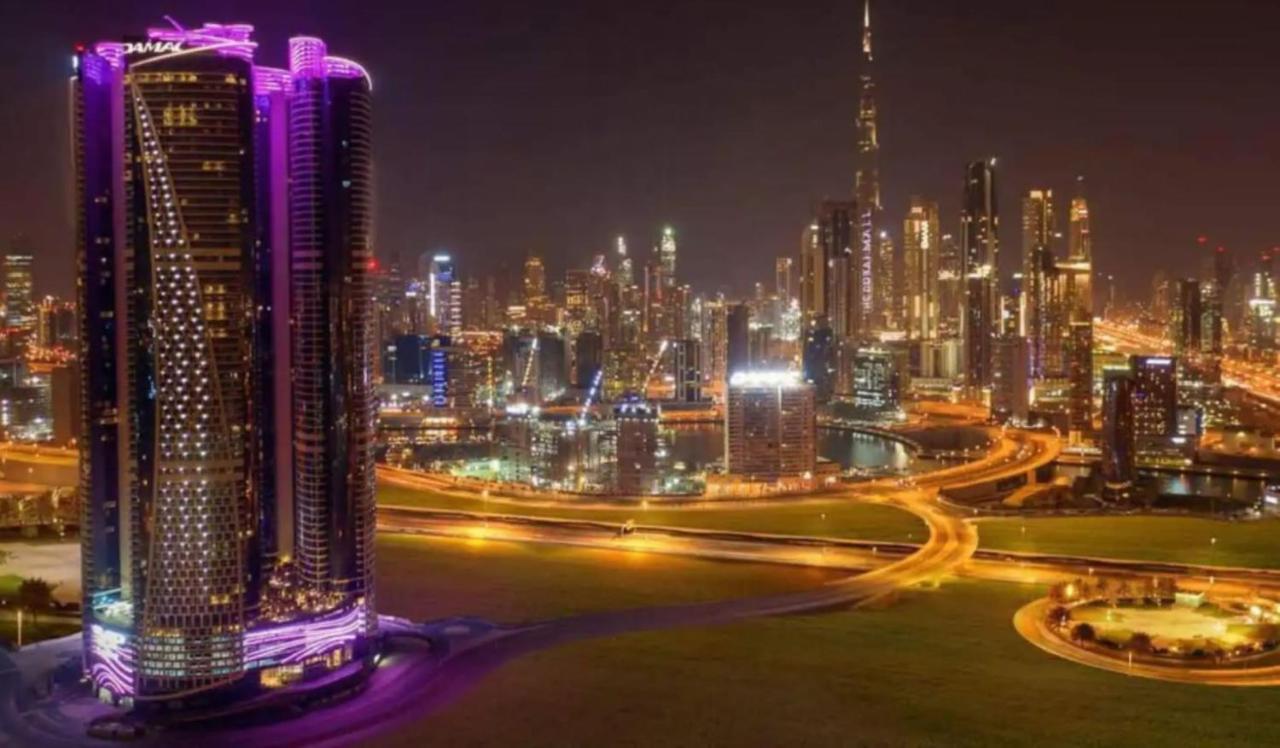 Luxury 2br In Paramount Towers Business Bay Apartamento Dubai