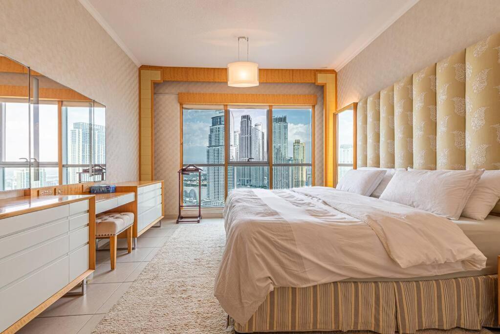 First Class 3br With Full Burj Khalifa And Fountain View Dubái