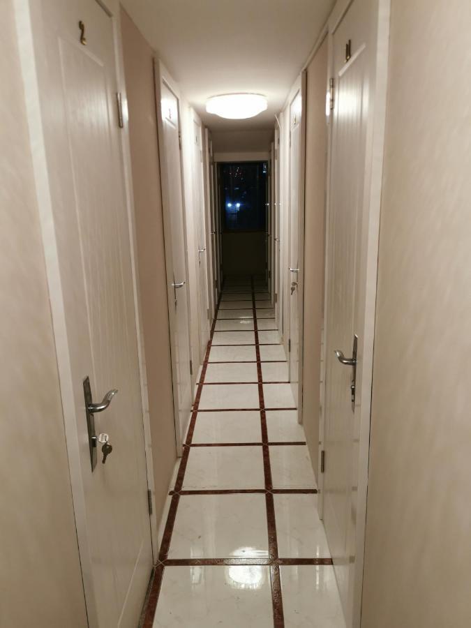 Cloud9 Hostal *