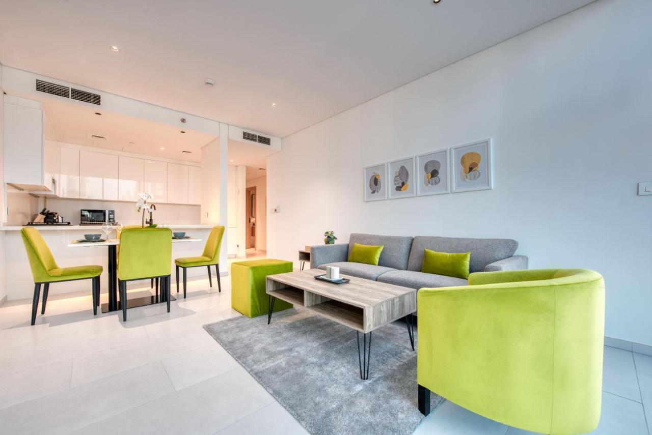 Maison Privee - Luxury, Spacious, Modern Near Burj Khalifa And Canal Apartment Dubai