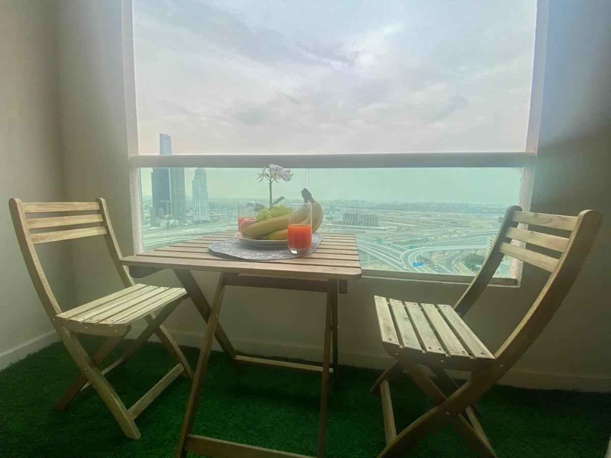 Manchester Regency - 2br In Marina Apartamento