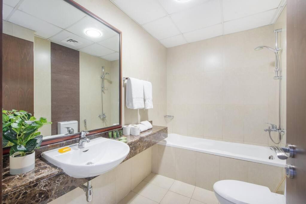 Lejlighed Elegant With Canal View And Close To Metro *