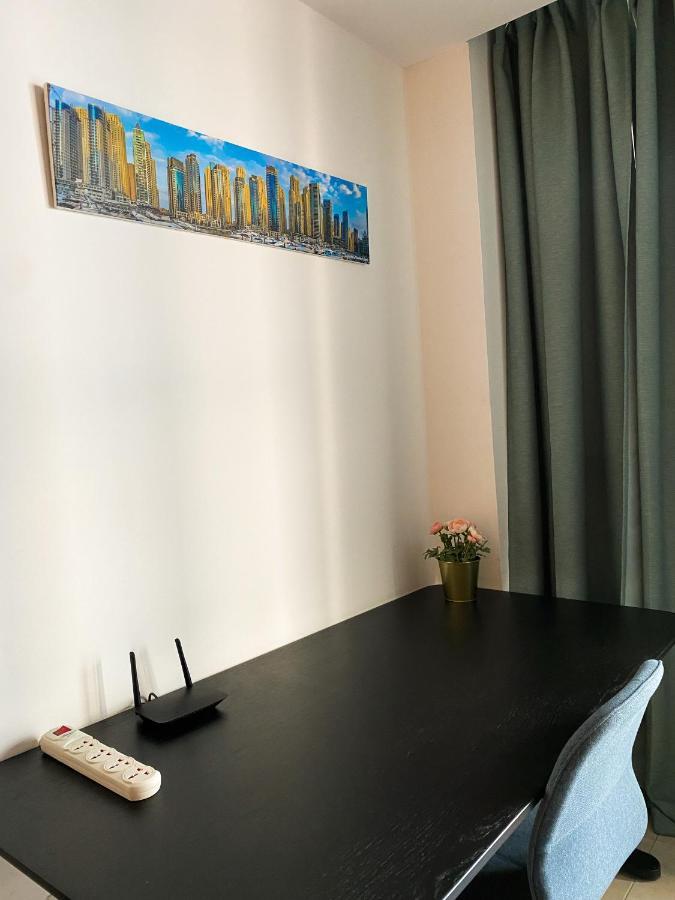 La Buena Vida Homes - Exquisite Spacious Luxe 1br , Full Marina View, Kitchen, 5 Min To Beach, Jbr And Marina Dubai
