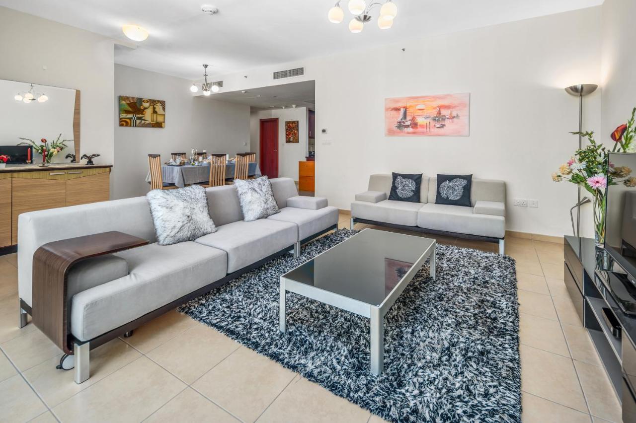 Lovely 2-bed In Jbr - 5 Mins From - Palm View! Dubái
