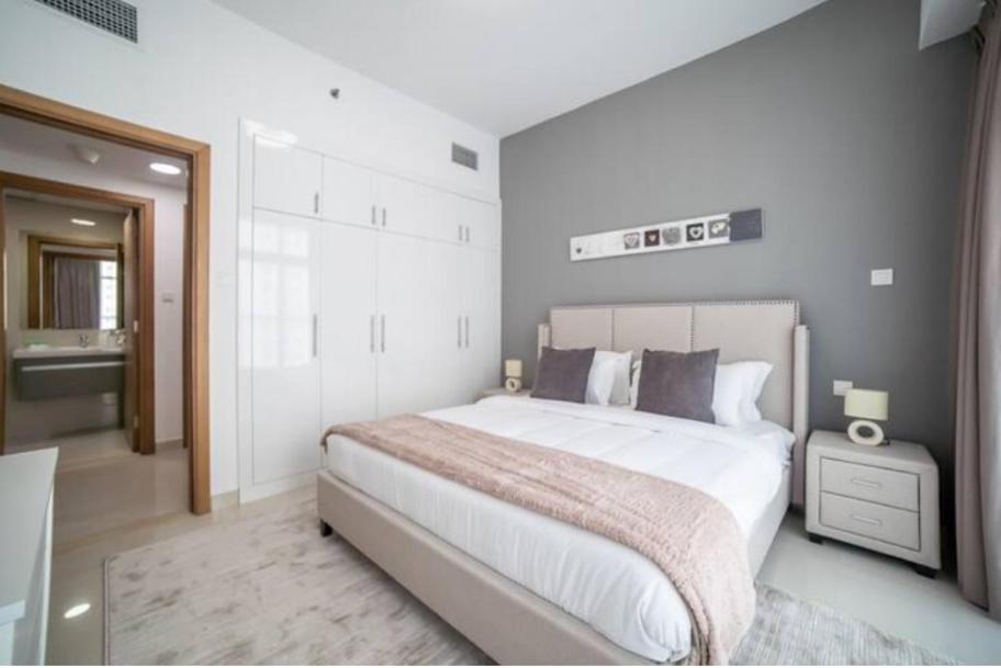 Continental Tower - Luton Vacation Homes, Marina - 15ab07 Appartement *