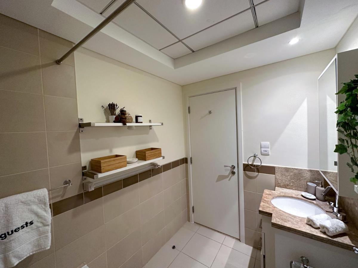 Higuests - Snug Studio With Balcony In The Heart Of Downtown * Dubai