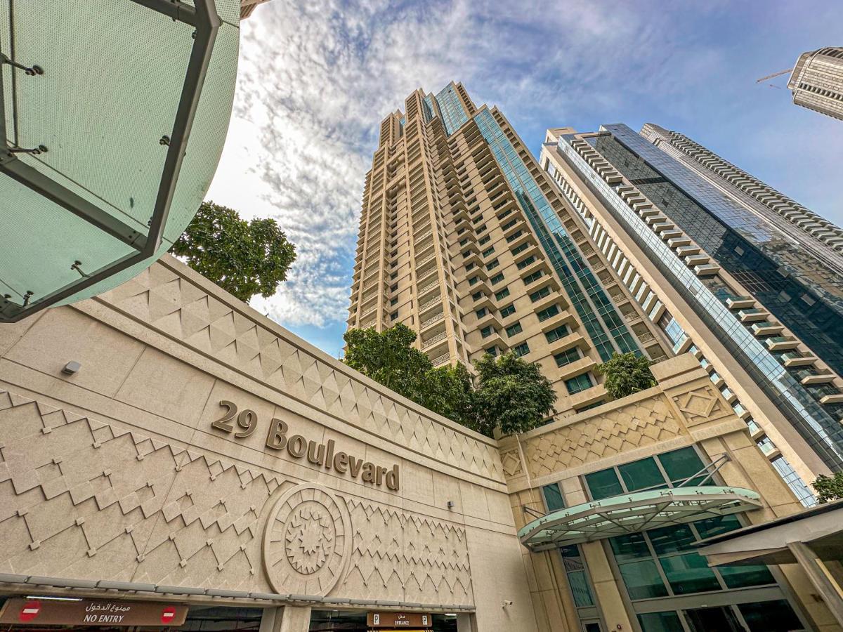 Higuests - Snug Studio With Balcony In The Heart Of Downtown