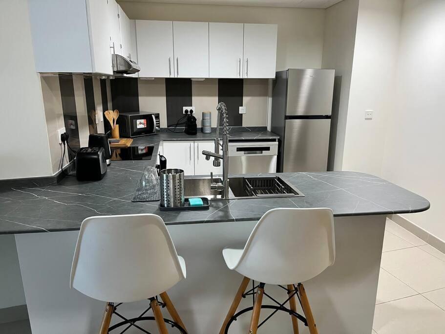 Apartament 1 Bed With Sea View, Pool, Gym & Free Parking In Marina Dubai