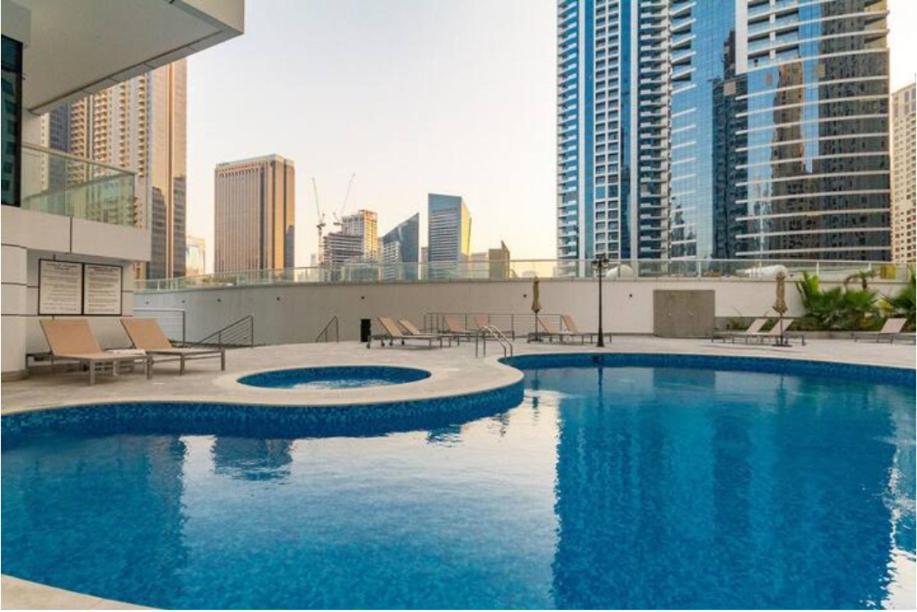 Continental Tower - Luton Vacation Homes, Marina - 15ab07 Dubaï