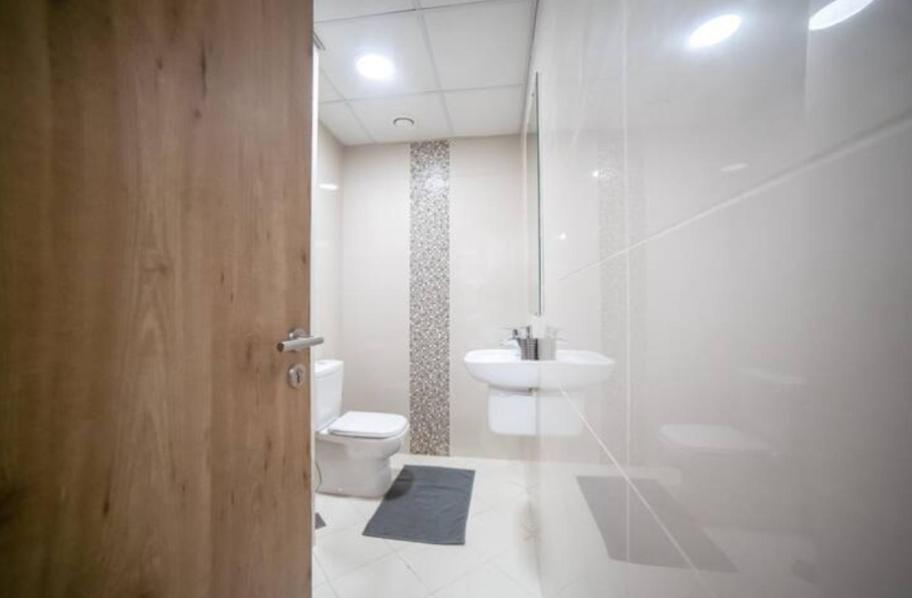 Continental Tower - Luton Vacation Homes, Marina - 15ab07 Appartement