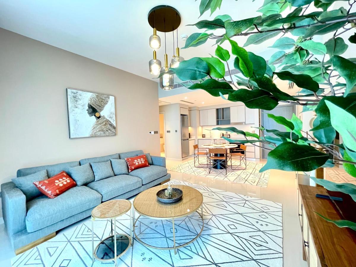 Dar Vacation - Luxury White & Badge 1bdr Palm View Apartamento Dubái