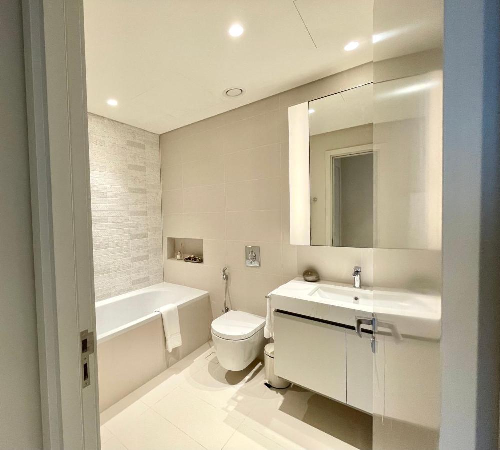 Apartamento Dar Vacation - Luxury White & Badge 1bdr Palm View *