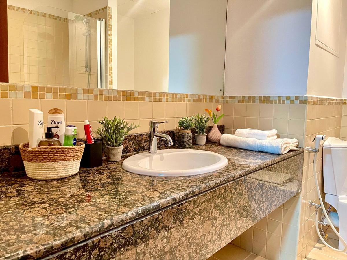 Gasthof Leen Homes-jbr -spacious 4 Bedroom *