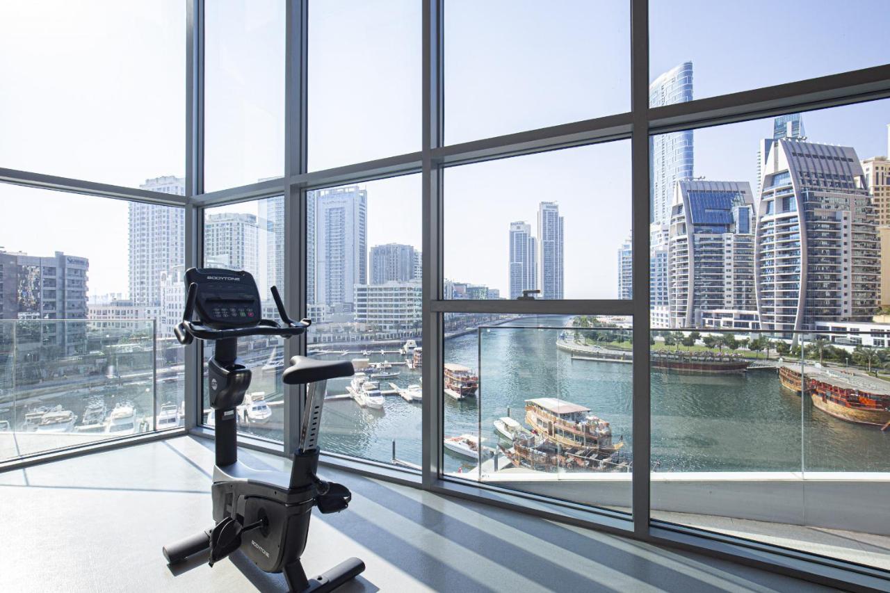 Stunning Views Elegant 5 Star Luxury 1br Marina