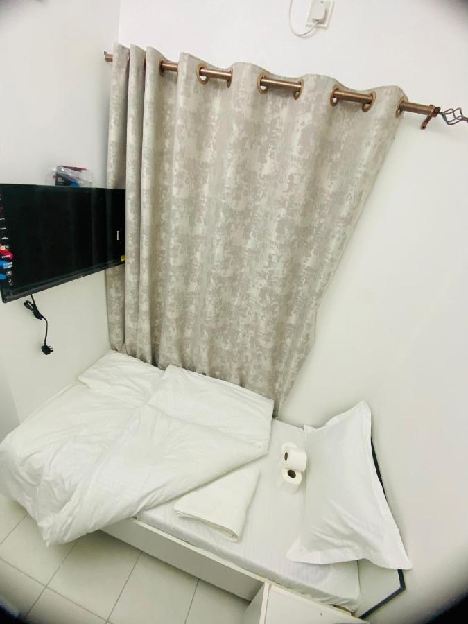 Lägenhet Low Priced New Residential For Rent In Near Dafza Metro Station