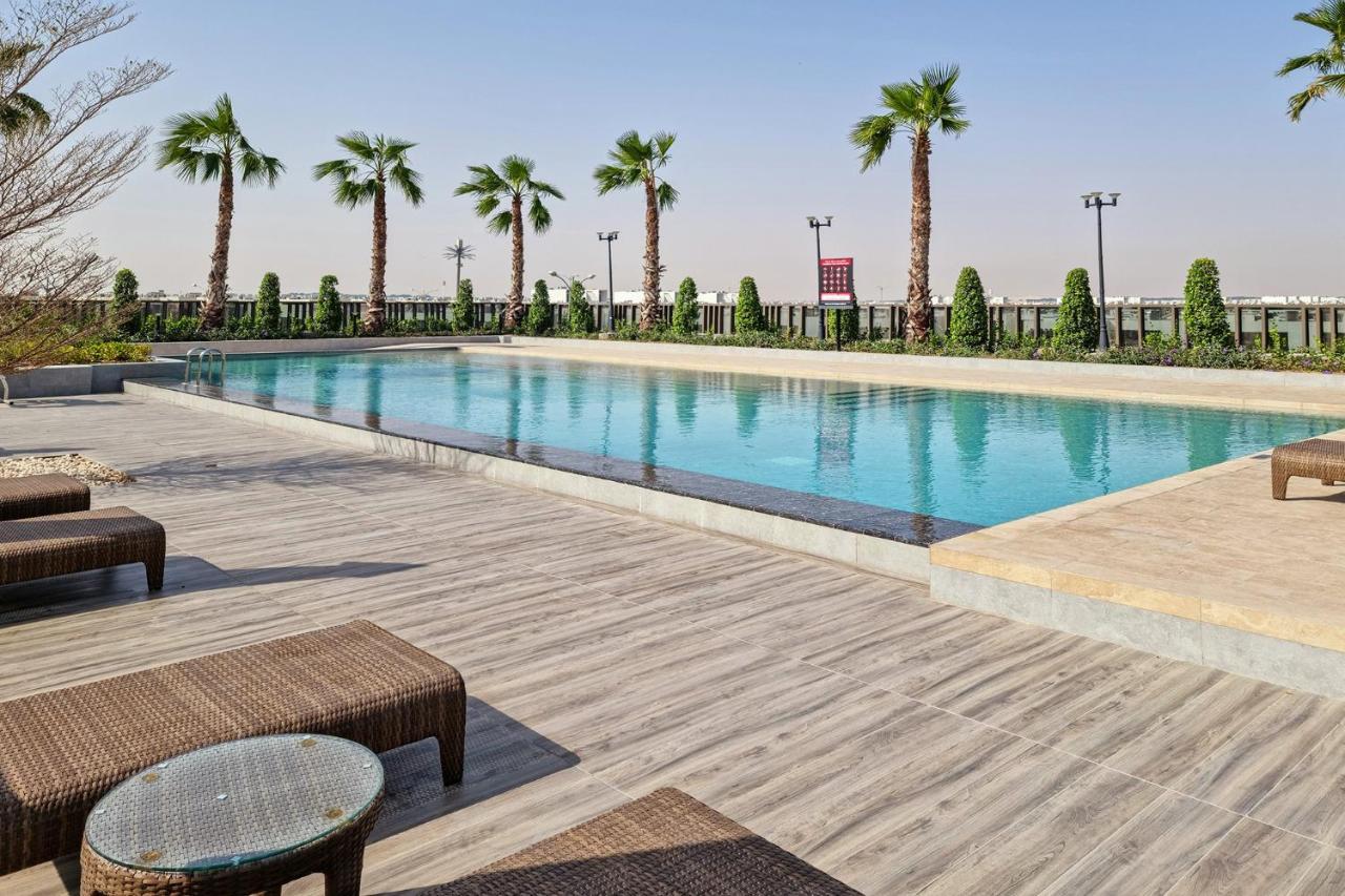 Villa Alh Vacay - Damac Hills 2 Centaury 3br