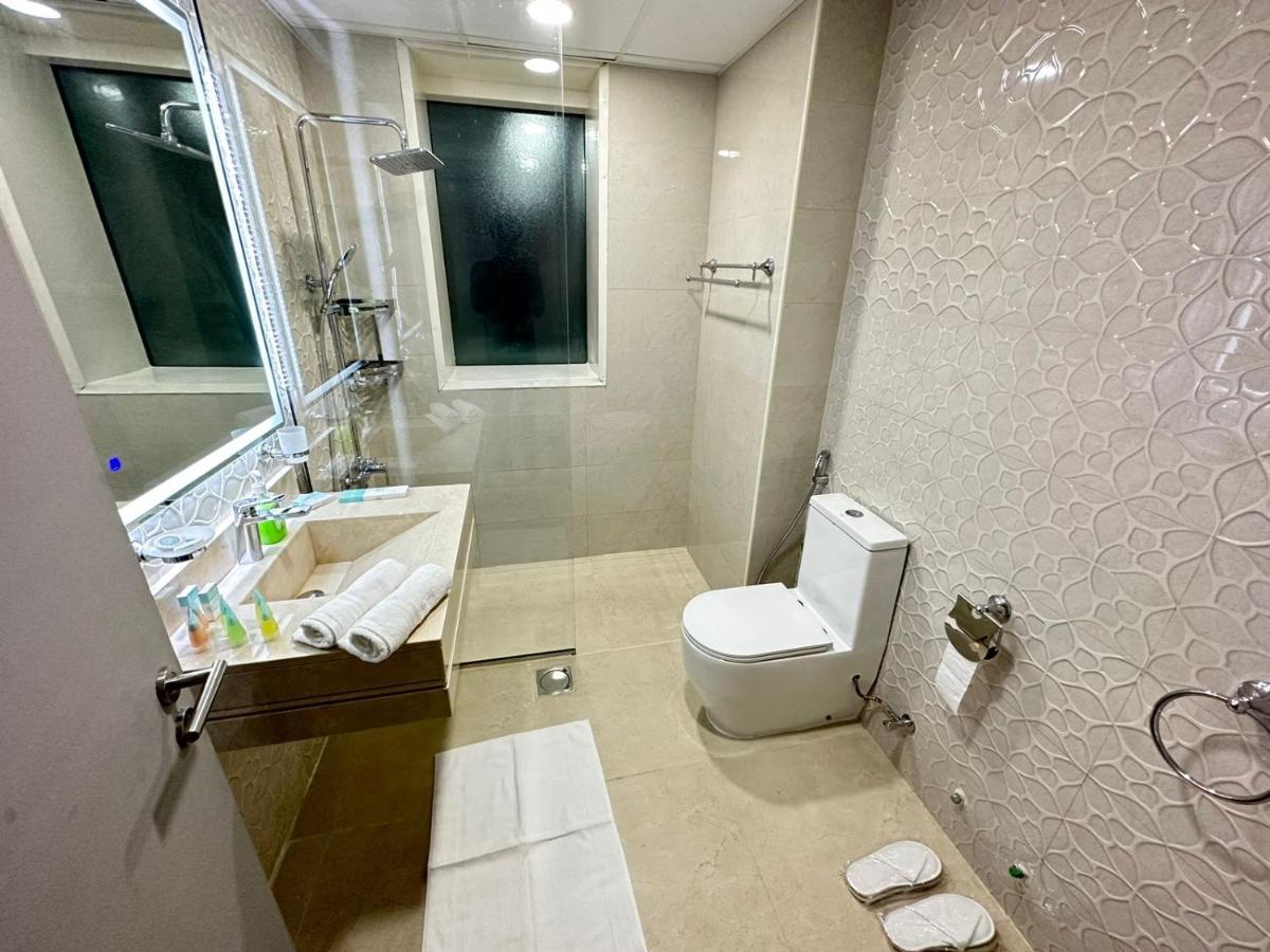 Ultimatestay - Luxurious 4br In Jumeirah Towers Close To Jbr Apartamento