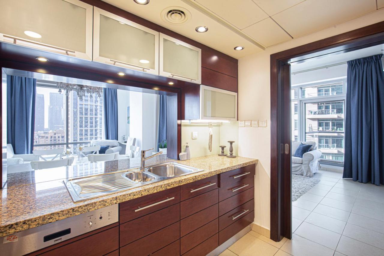 Homes By Al Ghurair - Burj Views - Downtown - Apartamento Dubái