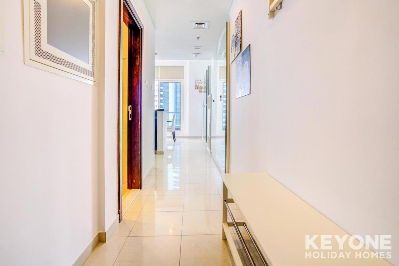 Keyone - 1br In Botanica Tower