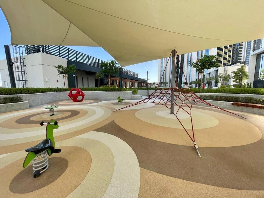 Apartment Dar Vacation-stylish & Cozy 1br Apt In Creek Harbour Dubai