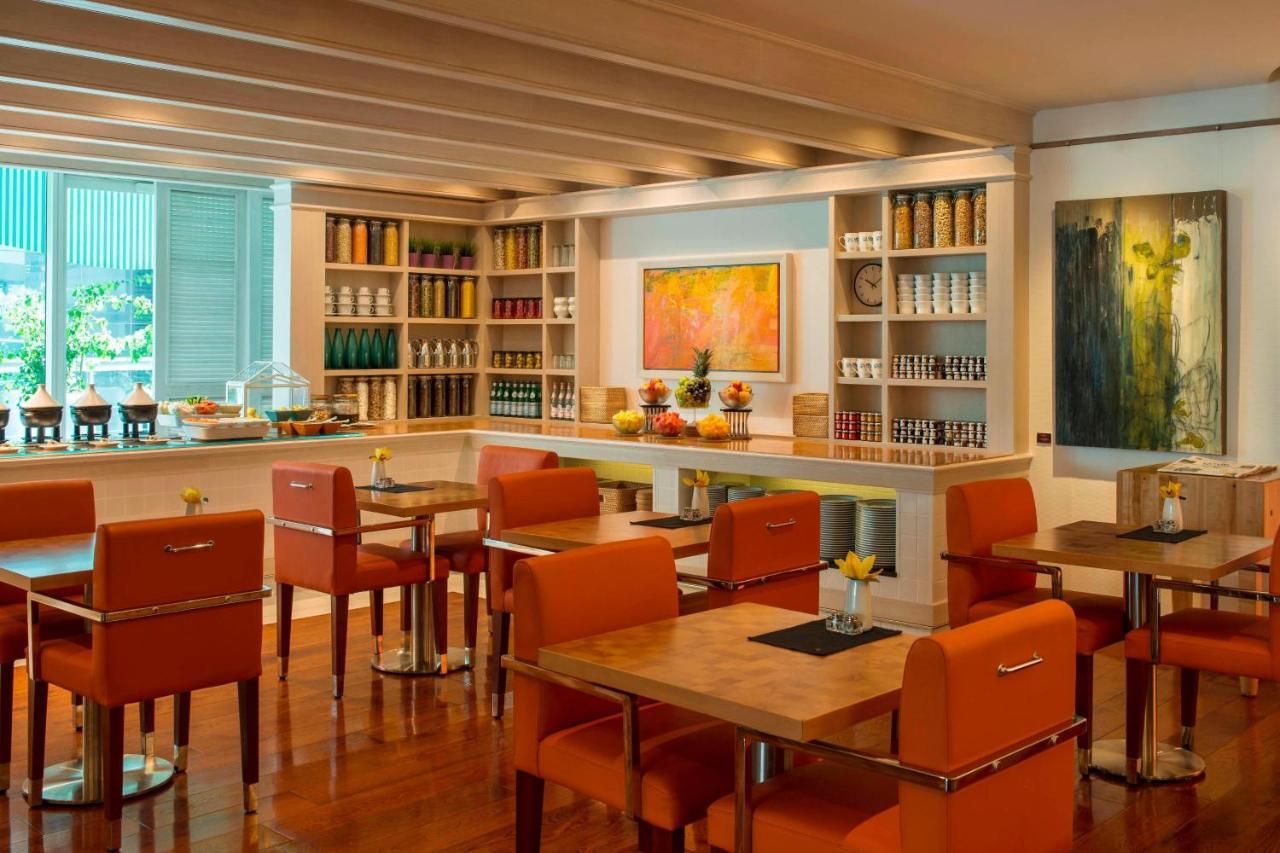 Four Points By Sheraton Sheikh Zayed Road 4* Dubai
