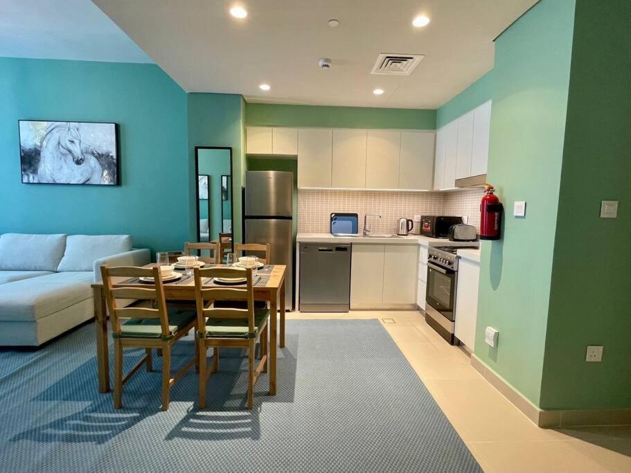Dar Vacation-stylish & Cozy 1br Apt In Creek Harbour * Dubai
