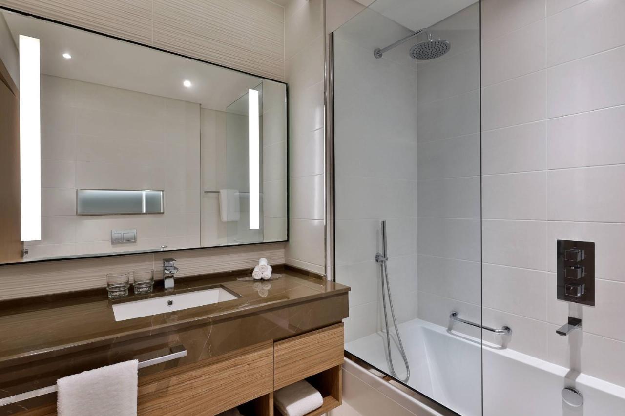 Hotel By Marriott Al Jaddaf Dubái