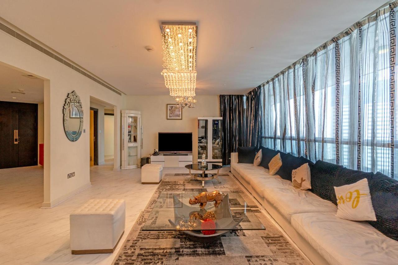 3bed Spectacular View In Marina * Dubaï