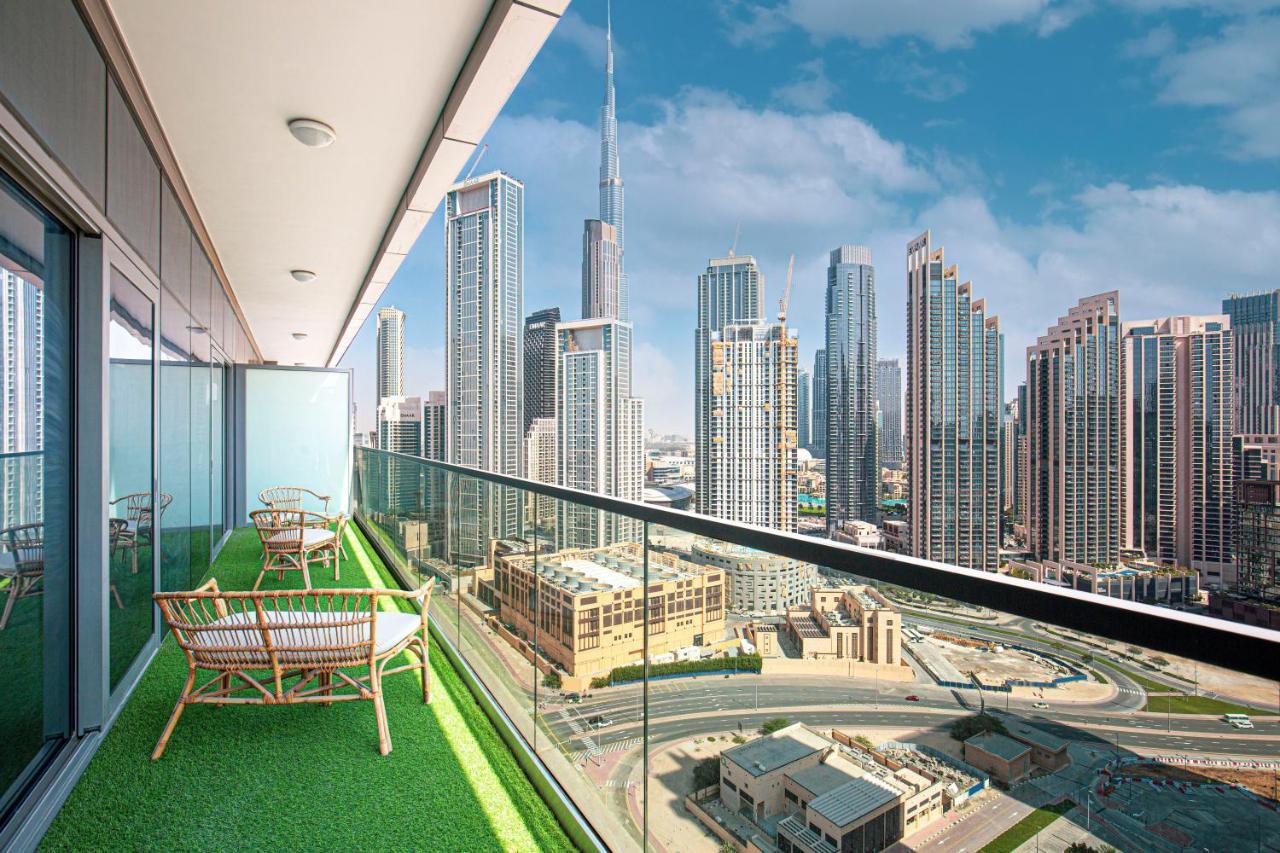Downtown's Highest Pool & Full 5-star Luxury With Gym, And Restaurants Lejlighed *