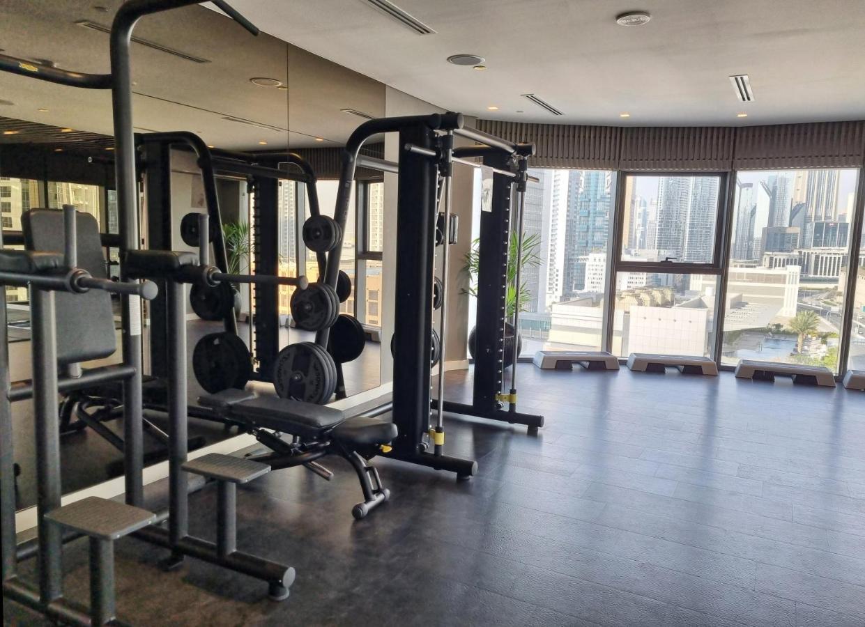 Downtown's Highest Pool & Full 5-star Luxury With Gym, And Restaurants Lejlighed *