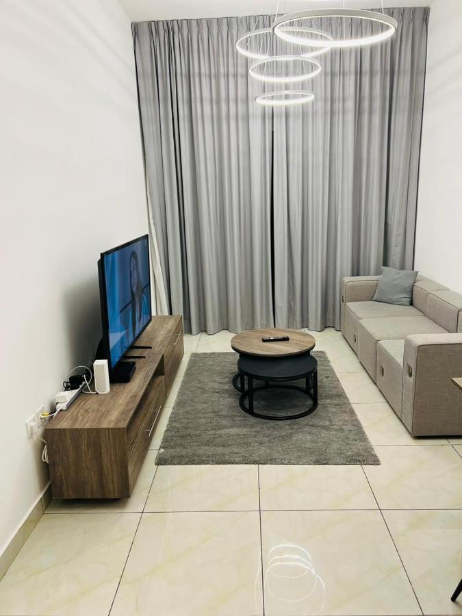 The Square Tower Apartahotel
