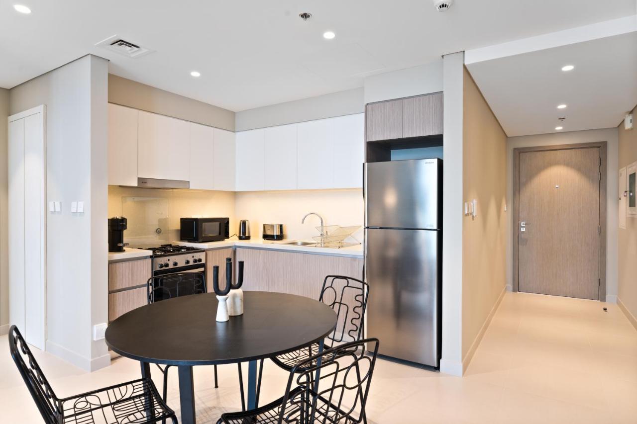 Elegant Luxury With Stunning Views In Creek Harbour *