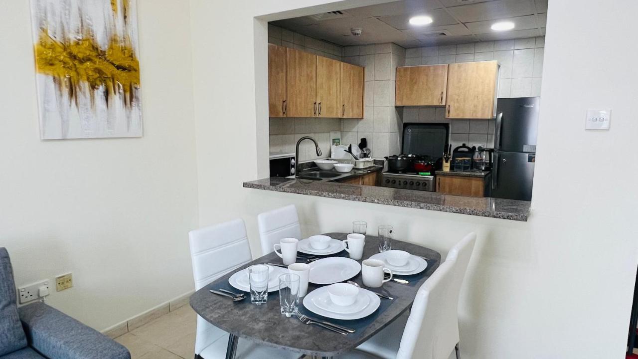 Lejlighed Newly Furnished Cozy One Bed 2 Bathroom View