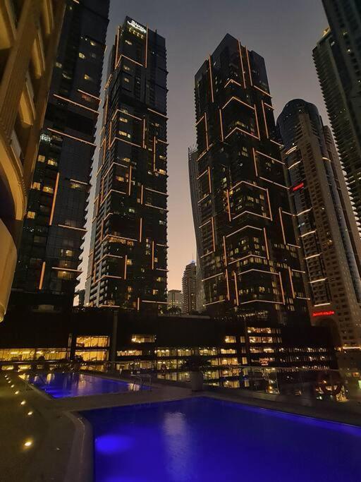 Apartamento Marina Heights, 2 Bedroom Dubái