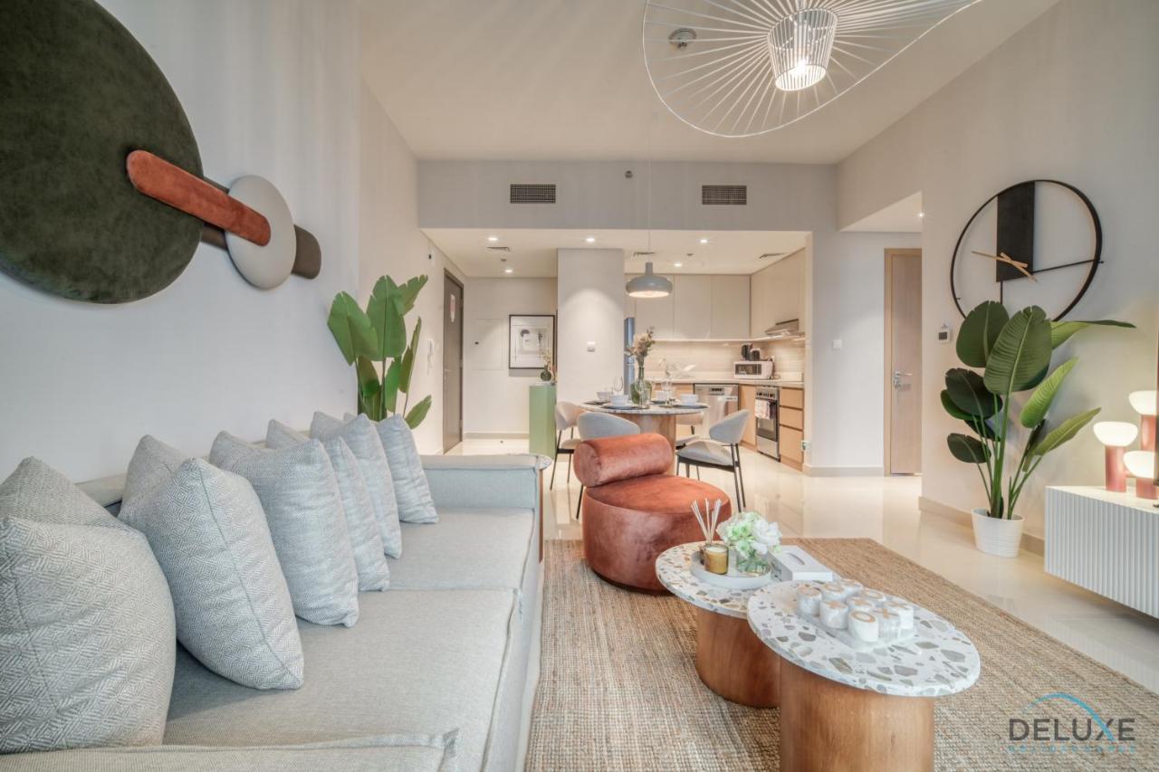 Elegant 1br At Harbour Views Tower 1 By Deluxe Homes *