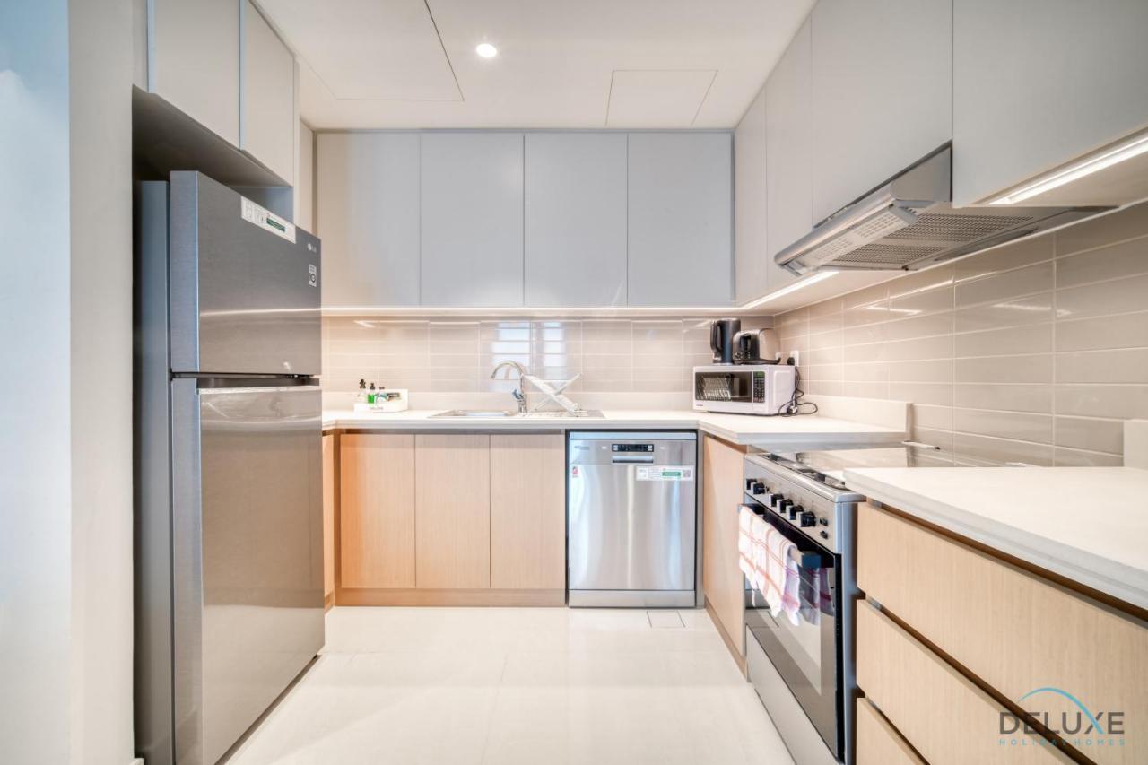 Elegant 1br At Harbour Views Tower 1 By Deluxe Homes Dubai