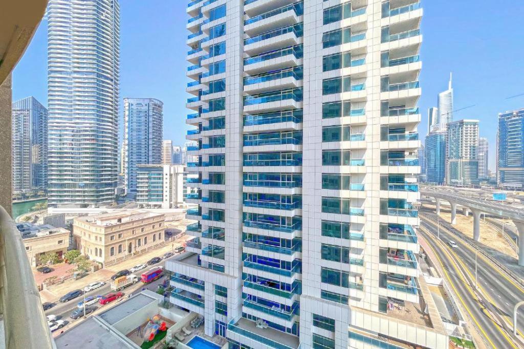 Manchester Tower Apartment *