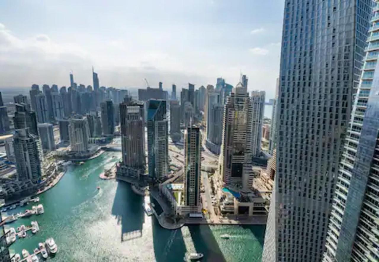 Mesmerizing 1br Full Marina View At Marina Gate Apartamento