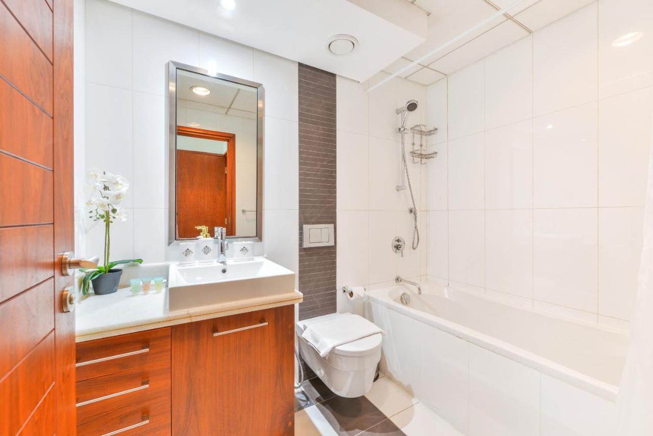 Super Deal! - 1br Downtown Blvd Near Burj Khalifa & Mall Apartamento