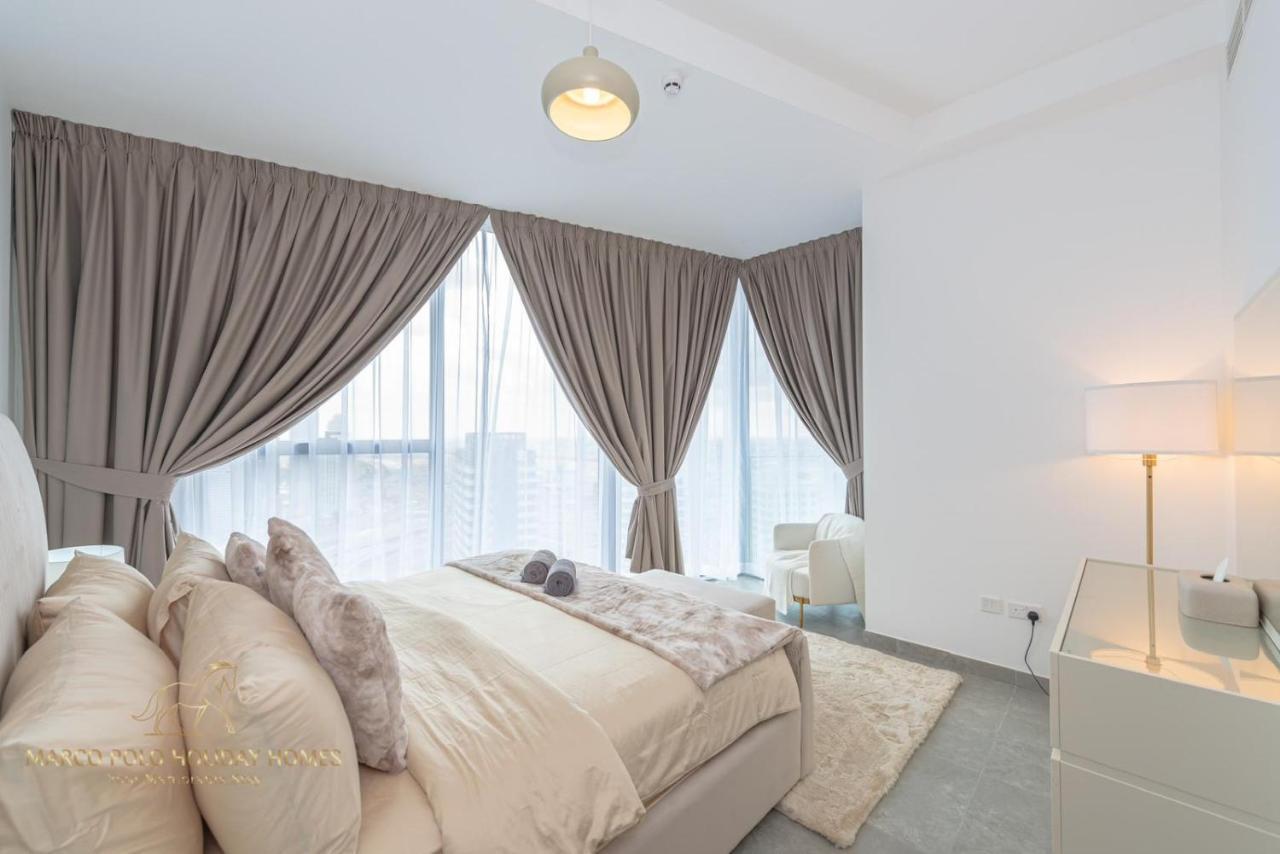 Marco Polo - Stunning 2 Bedroom With Marina Views, Huge Pool & Gym Dubaï