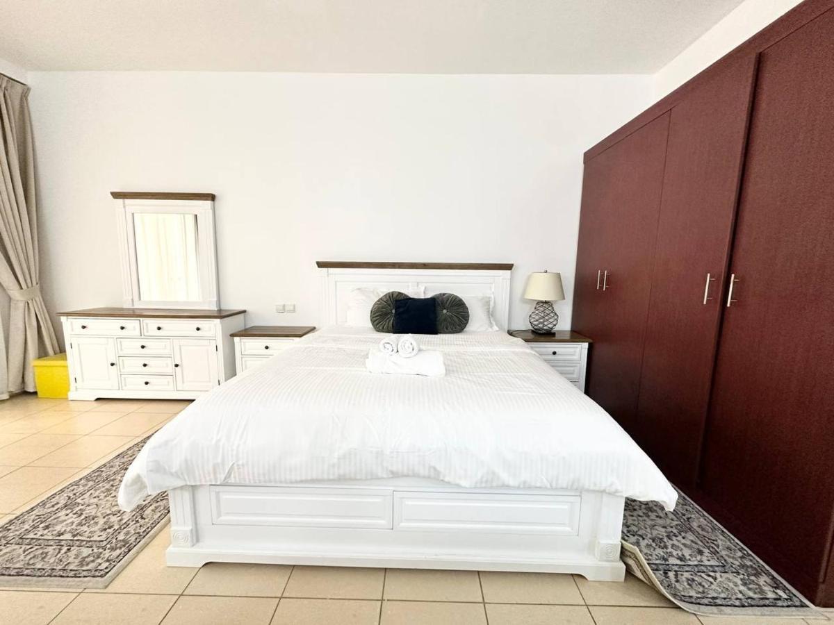 Appartement Beachfront Amazing In Rimal Jbr