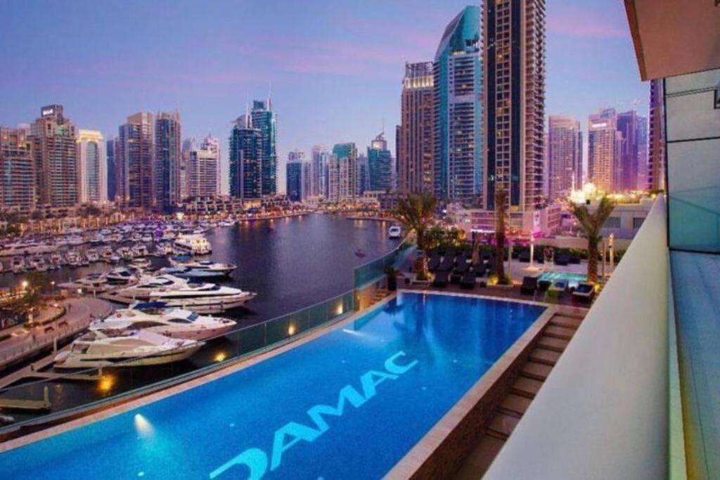 Damac Heights Tower Apartment. Podium Level - Fendi Design. Apartamento *