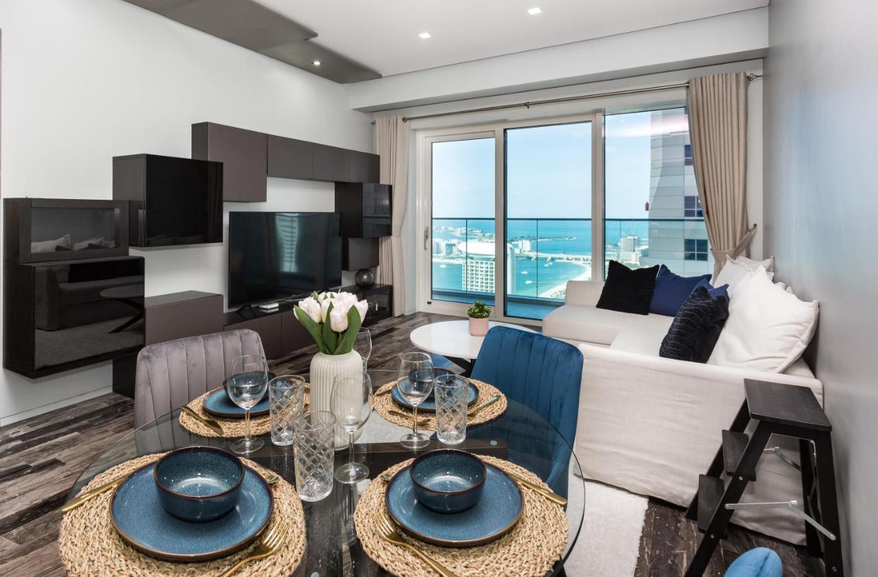 Damac Heights Tower Apartment. Podium Level - Fendi Design. Dubái