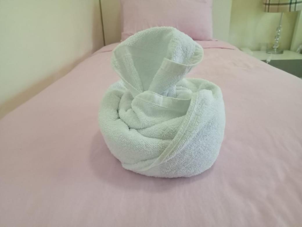 Amazing 2 Bed In Tecom 6 Pax Dubái