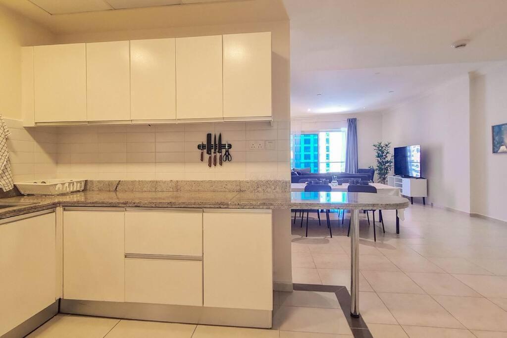 Marina Heights, 2 Bedroom Apartamento Dubái