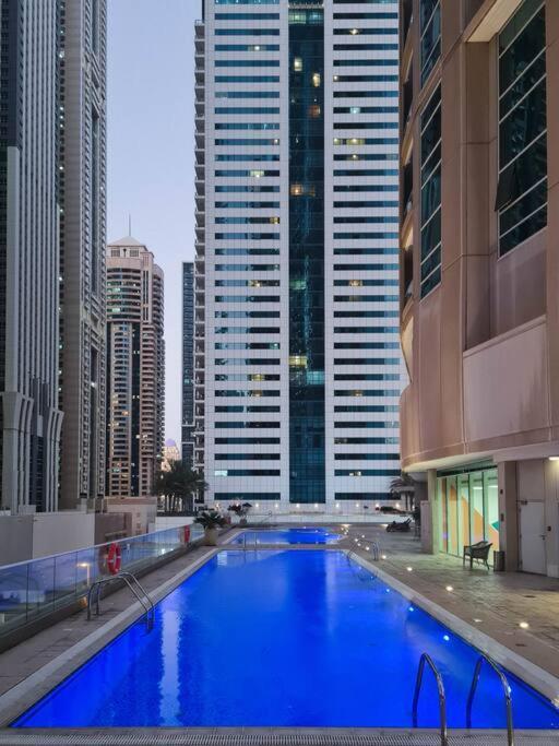 Apartamento Marina Heights, 2 Bedroom Dubái