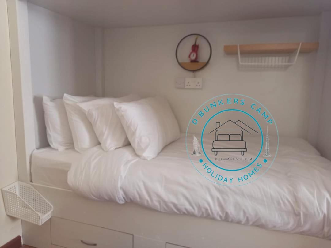 Shared In - D Bunkers Camp Habitación en casa particular Dubái