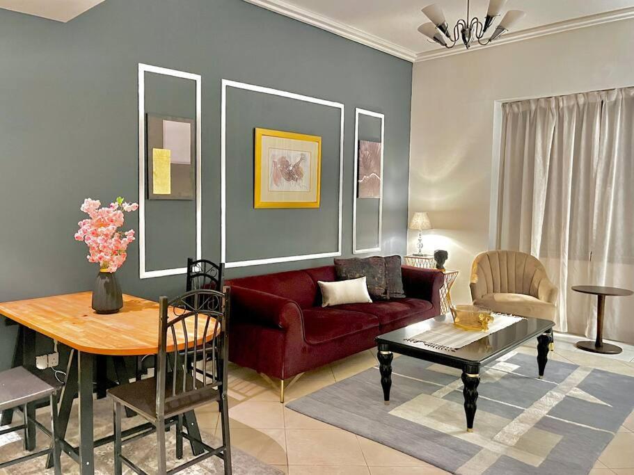 Chic 3 Bedroom Dubái