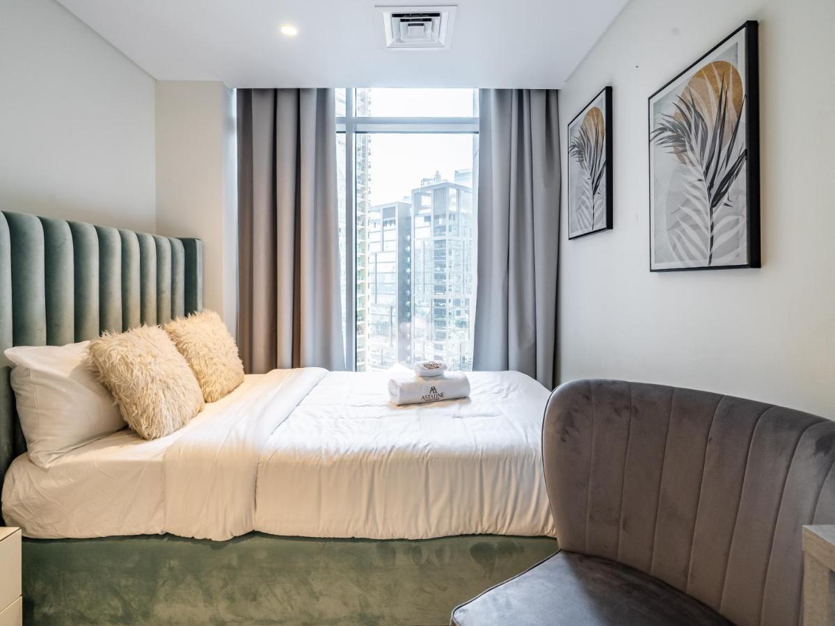 Charming 2br In Boulevard Crescent - Downtown Apartamento Dubái