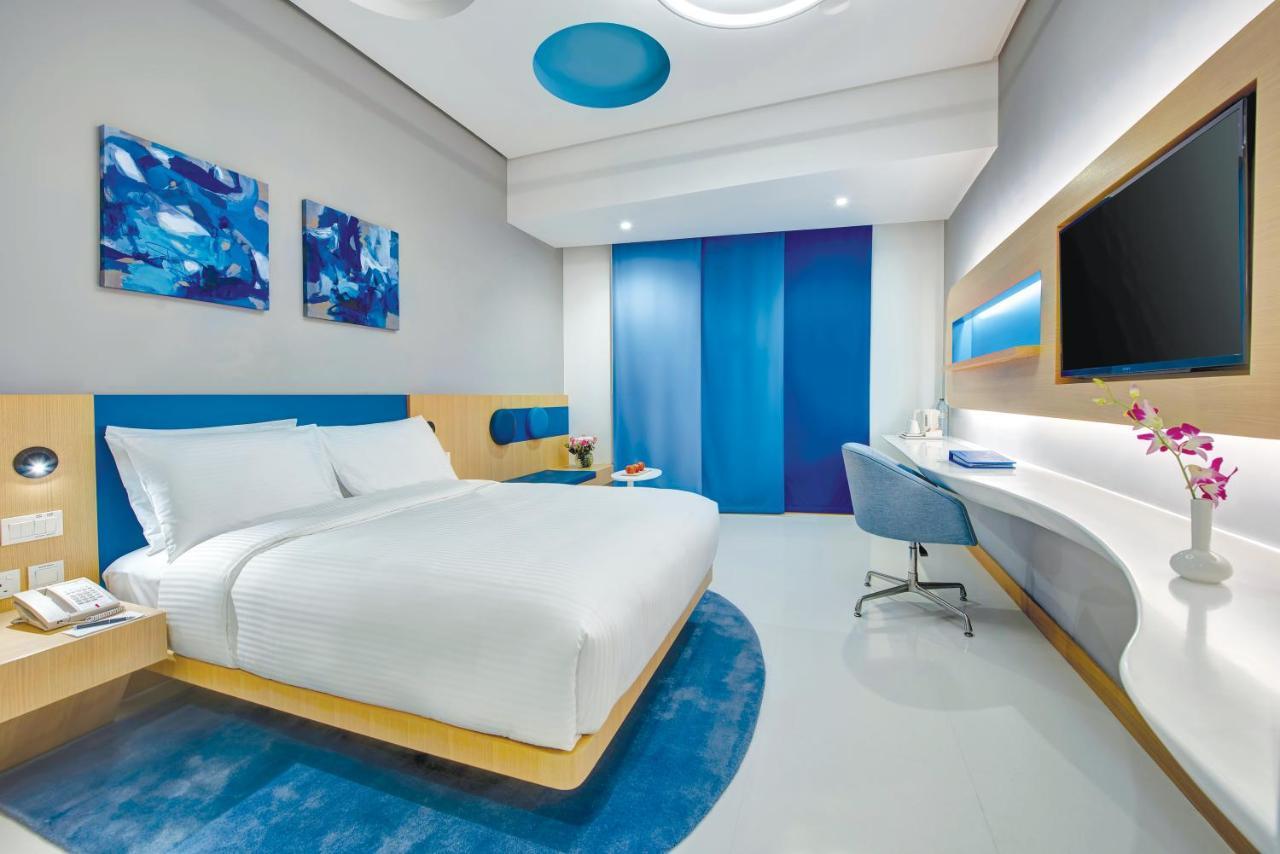 Al Khoory Bur Hotell 2*